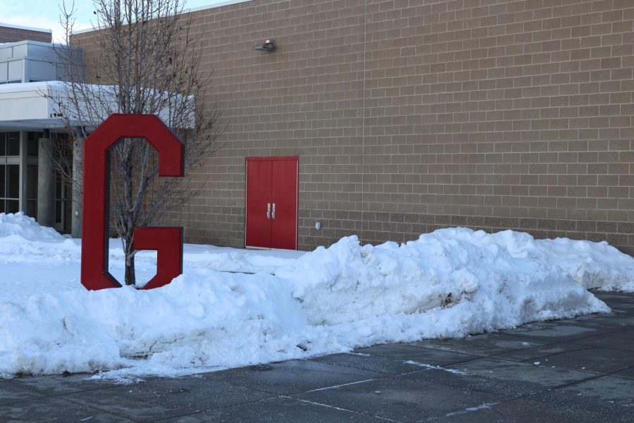 Snow Storm Shuts Down Schools; Students Get Rare Snow Days